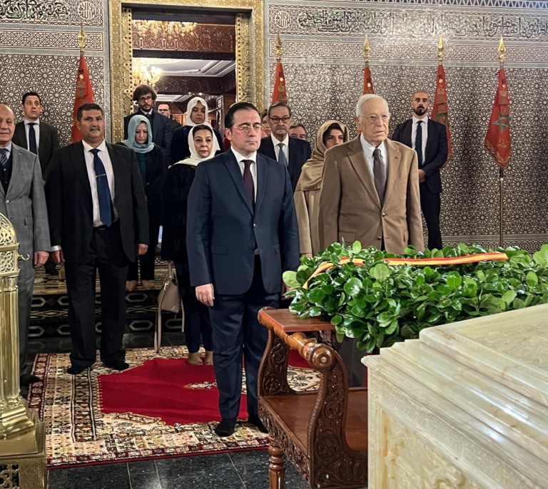 Albares escenifica su sintonía total con Marruecos: "Es unas de las relaciones más estrechas y ricas del mundo"