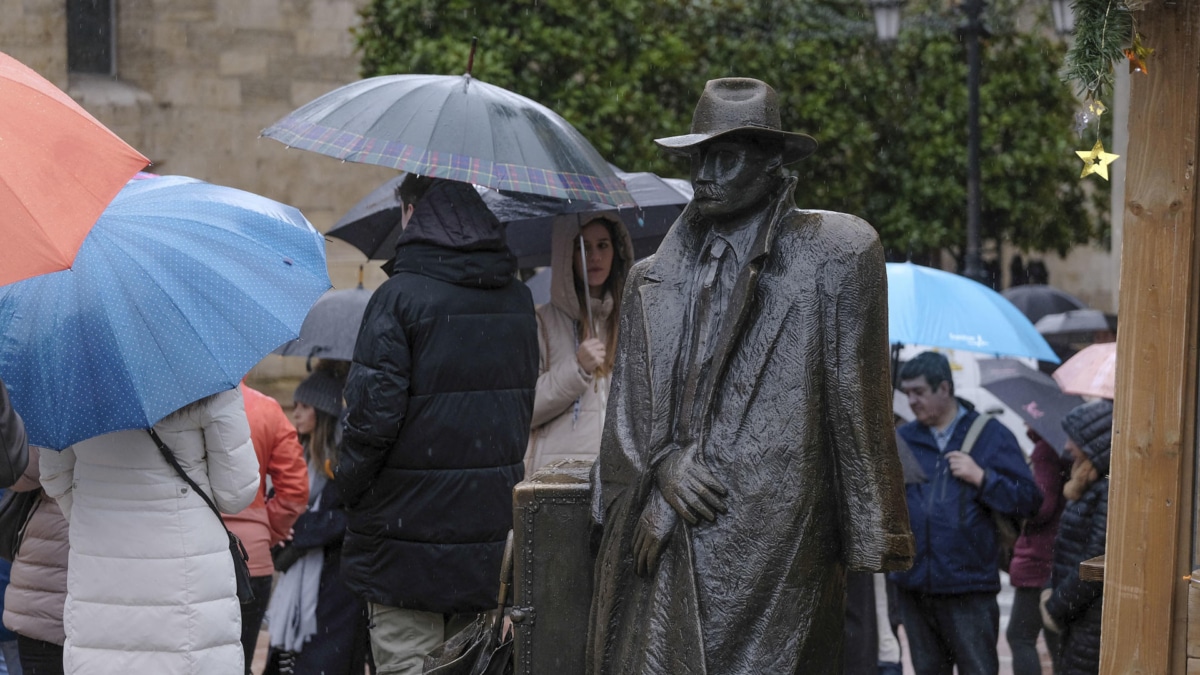 Giro radical del tiempo en España: del calor de récord al aire polar, lluvia y nieve