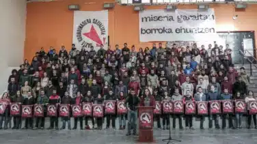 Organizaciones juveniles críticas con Bildu convocan a sus bases para organizarse políticamente