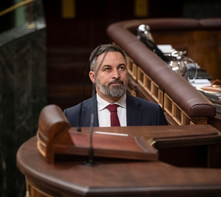 Abascal carga contra Feijóo por condenar sus palabras sobre Sánchez: "Se ha sumado a la corriente 'woke'"