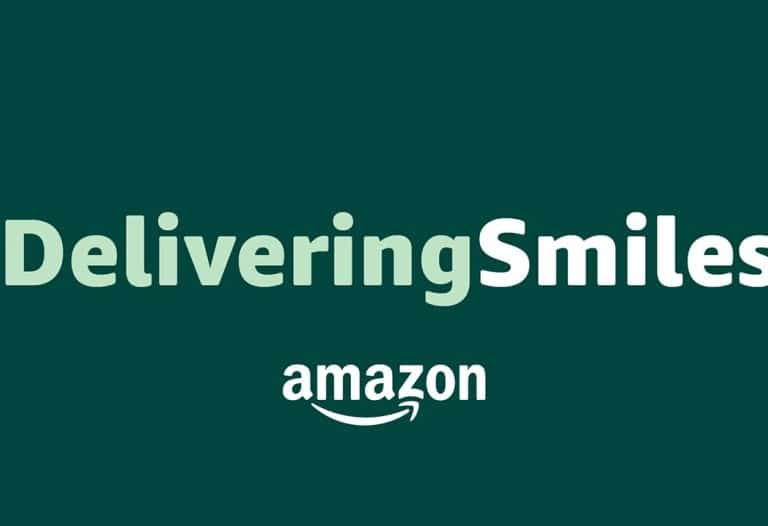 Amazon presenta la cuarta edición de Delivering Smiles, su campaña solidaria, con Laura Escanes como embajadora