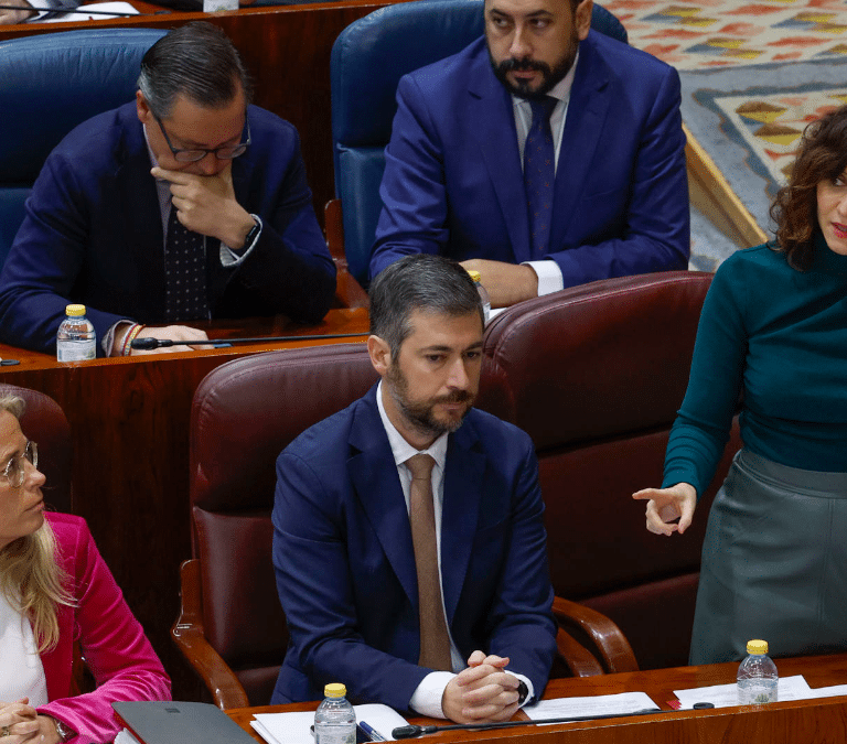 Del chemsex a los "heterocuriosos", la preocupación de Ayuso por la salud sexual