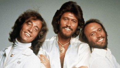 Bee Gees: bailar para seguir vivos