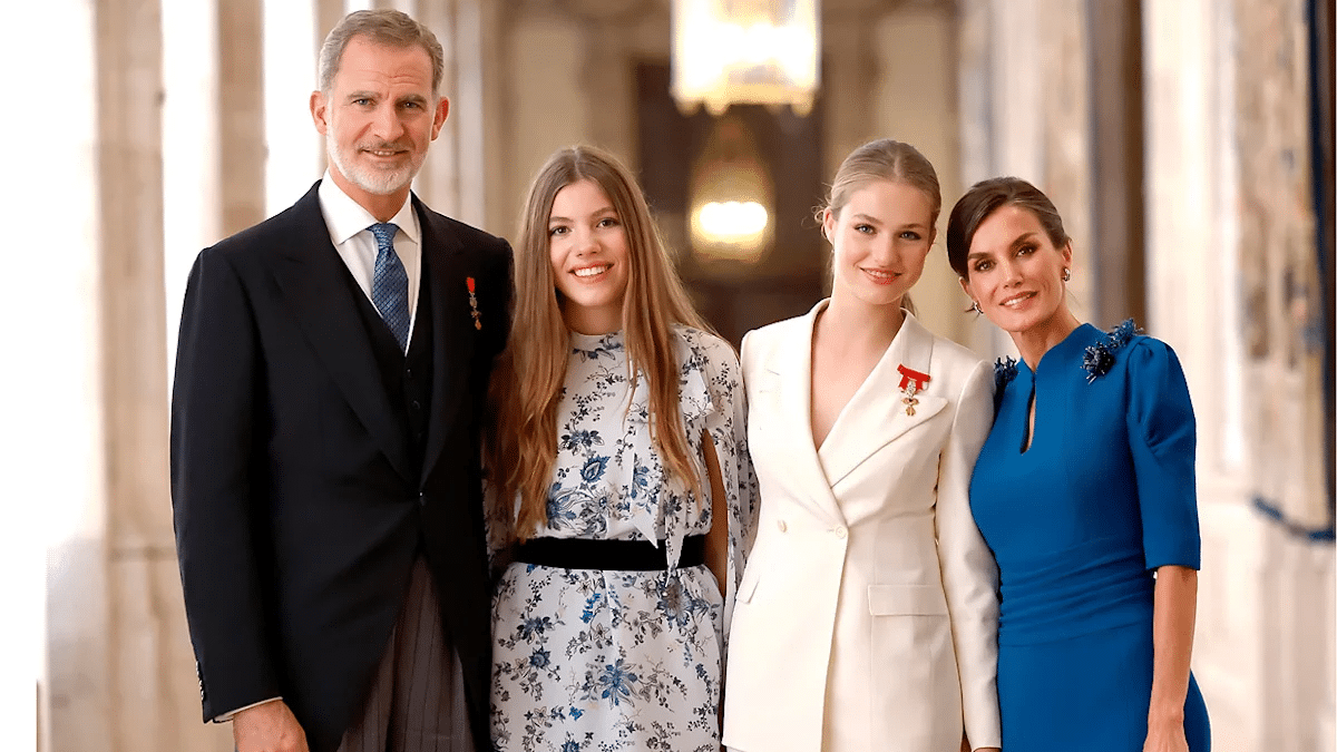 La Familia Real española en el día de la Jura de la Constitución de Leonor.