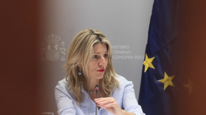 Díaz propone subir el SMI un 4%, hasta los 1.123 euros al mes