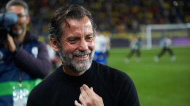 Quique Sánchez Flores firma con el Sevilla hasta 2025