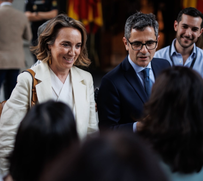 Gobierno y PP ultiman su pacto para el artículo 49 de la Constitución a la espera de poder avanzar con el CGPJ