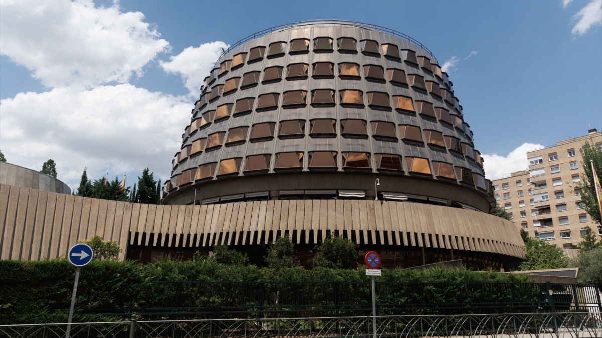 Edificio del Tribunal Constitucional, a 7 de julio de 2023, en Madrid (España)