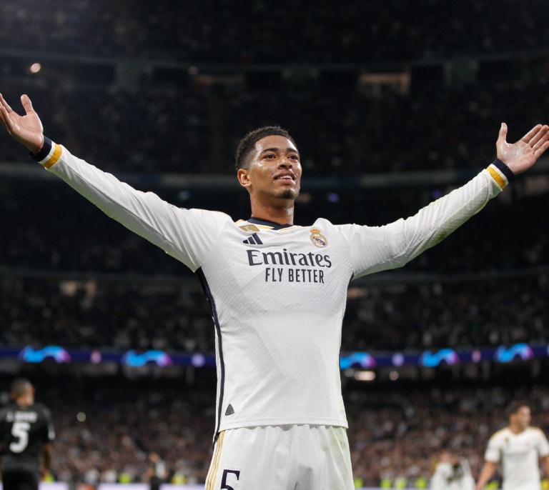 Bellingham alaba a Ancelotti: "Me da más libertad en el campo y estoy volando"