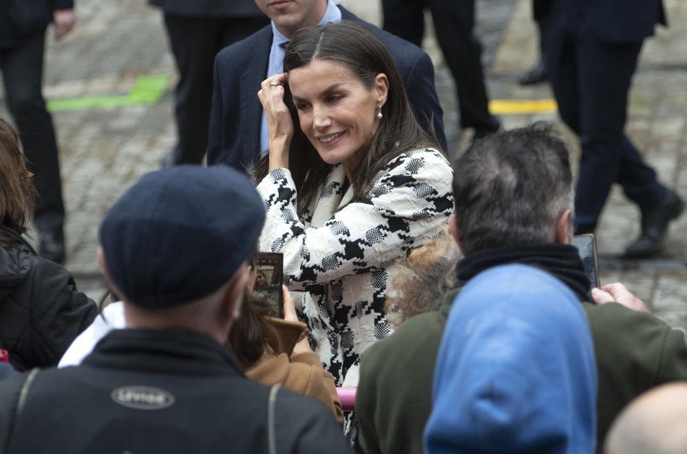 La reina Letizia, durante un momento con los ciudadanos en Toledo, este mes de noviembre.