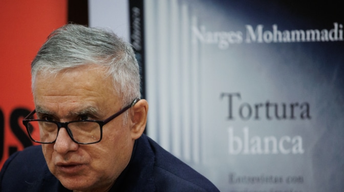 Taghi Rahmani, marido de la Nobel iraní: "Irán usa la guerra de Gaza para afianzar su dictadura" 