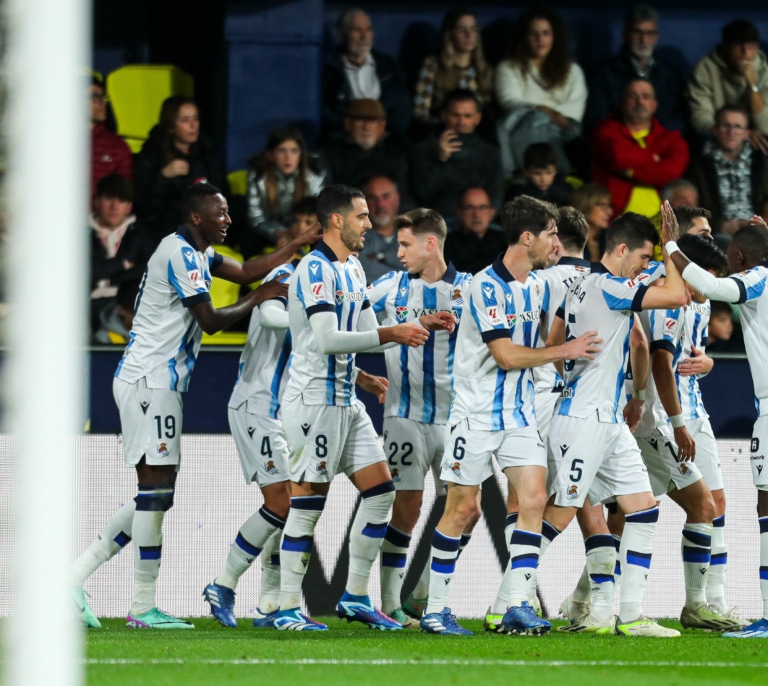 La Real Sociedad asedia al Villareal y se impone con solvencia