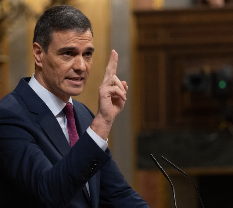 Siga en directo el 'superpleno' de los decretos