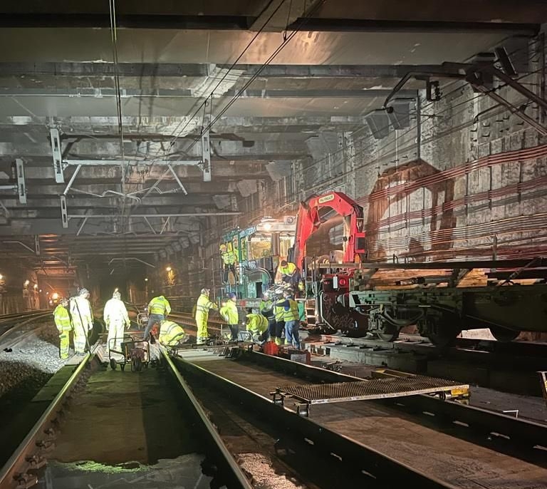 Restablecida la circulación entre Atocha y Recoletos tras tres descarrilamientos de Cercanías