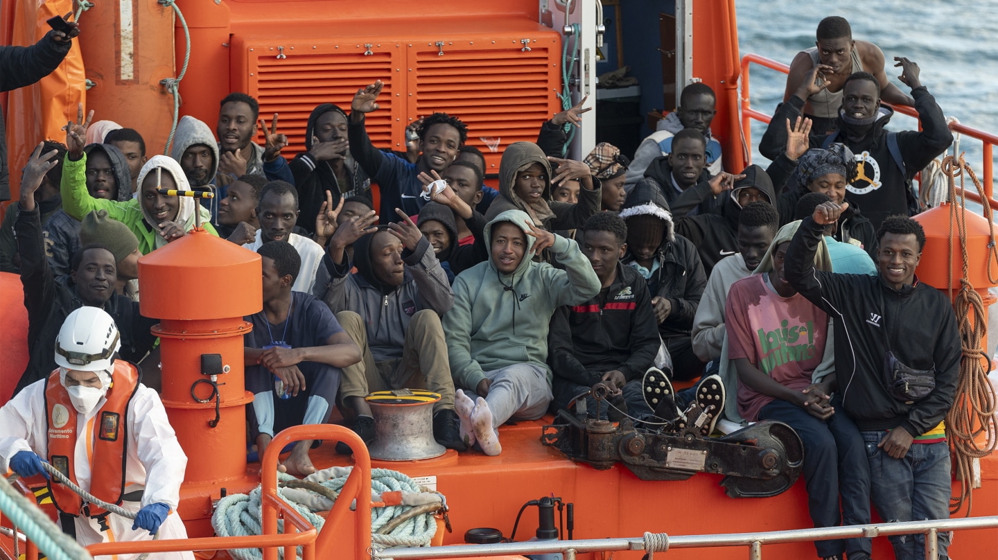 Migrantes a su llegada a Canarias