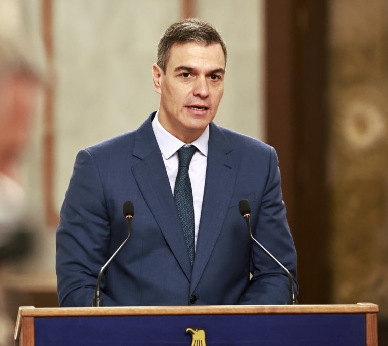 Pedro Sánchez, santo patrón de Bildu