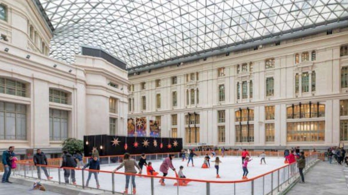 Pista de Hielo en el Palacio de Cibeles