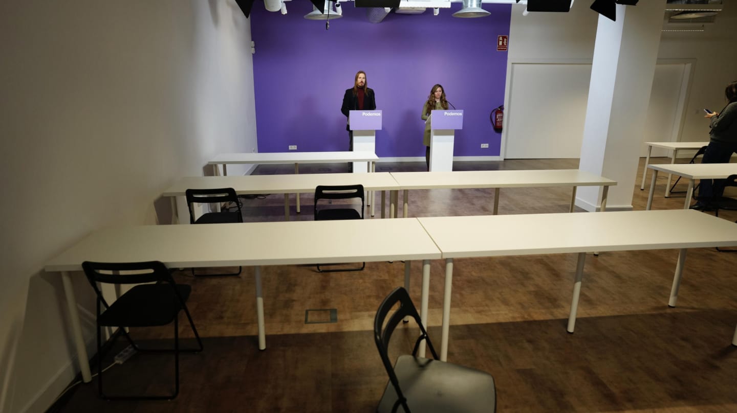 Sumar contraprograma a Podemos y 'vacía' de periodistas su sala de prensa