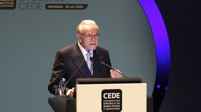 El presidente de la Fundación CEDE, Isidro Fainé, interviene en la clausura del XXII Congreso de Directivos de la Fundación CEDE-Confederación Española de Directivos y Ejecutivos