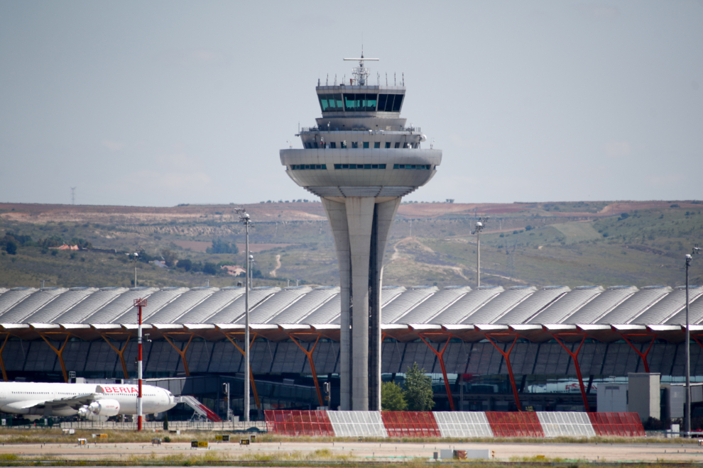 Torre de control de la terminal 3 del Aeropuerto de Madrid-Barajas Adolfo Suárez