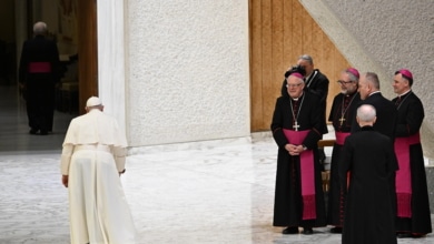 El Vaticano permitirá bendecir a parejas homosexuales sin considerarlas matrimonio