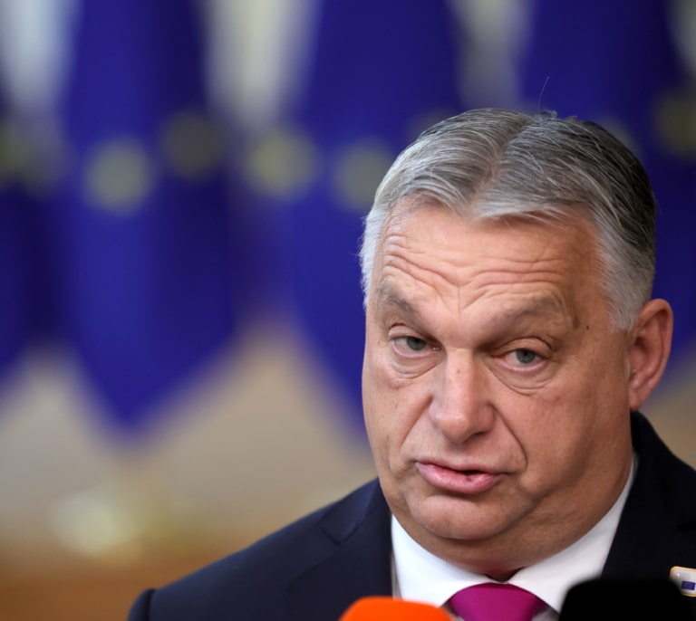 Orbán continúa con su desafío a la UE y se reunirá con Trump en Florida