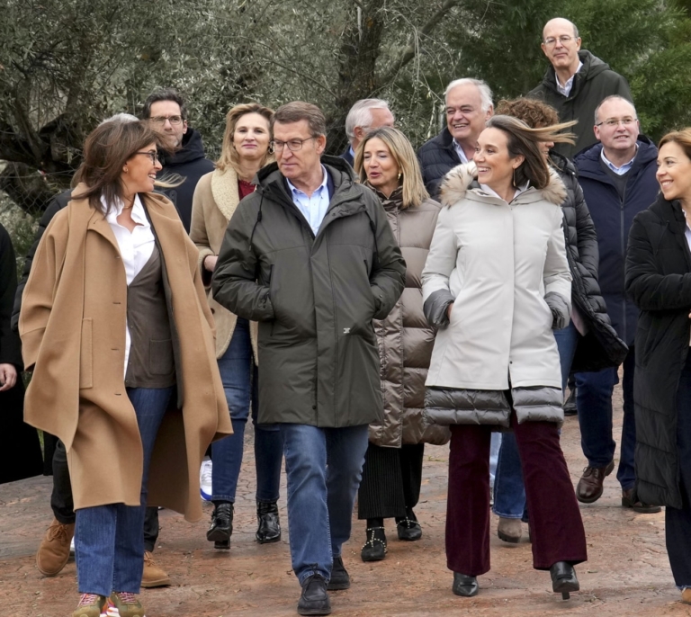Feijóo pone en marcha una "ruta por la igualdad" y deja un 'recado' a Page en Toledo
