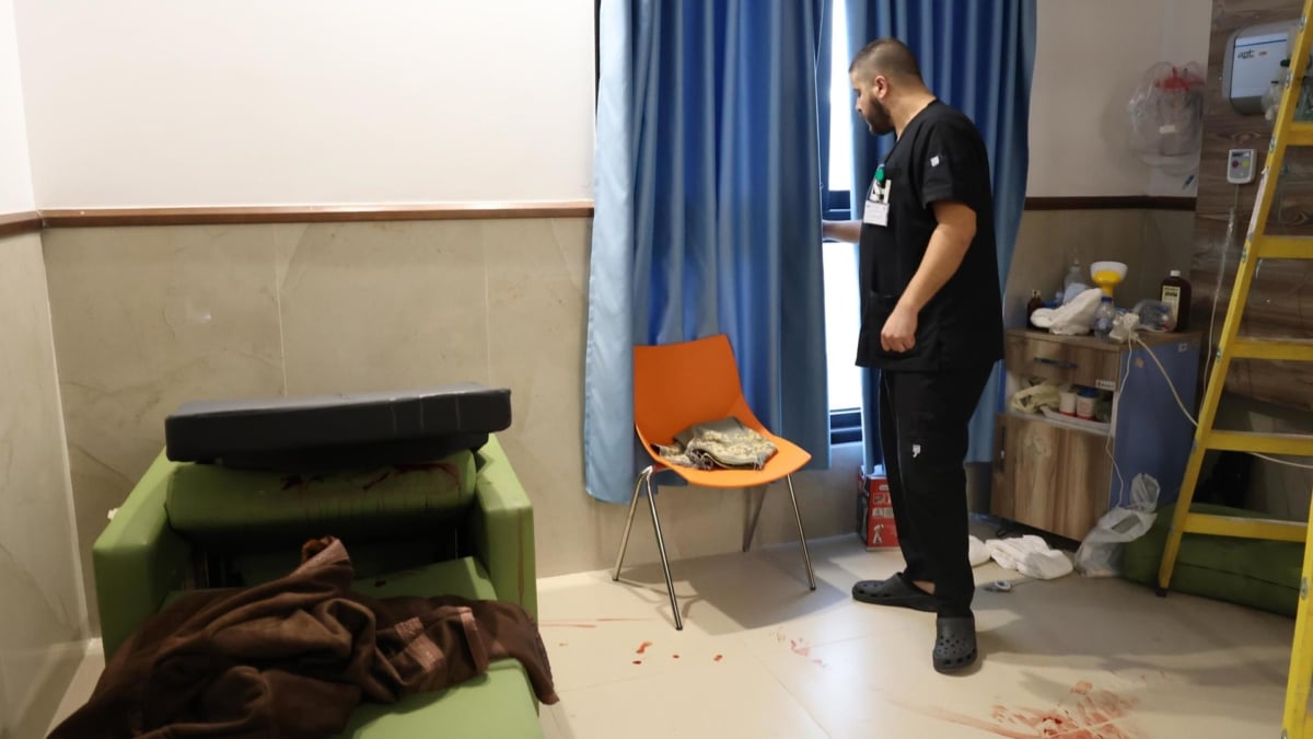 Fuerzas especiales israelíes entran en un hospital en Cisjordania vestidos de civiles y matan a tres palestinos