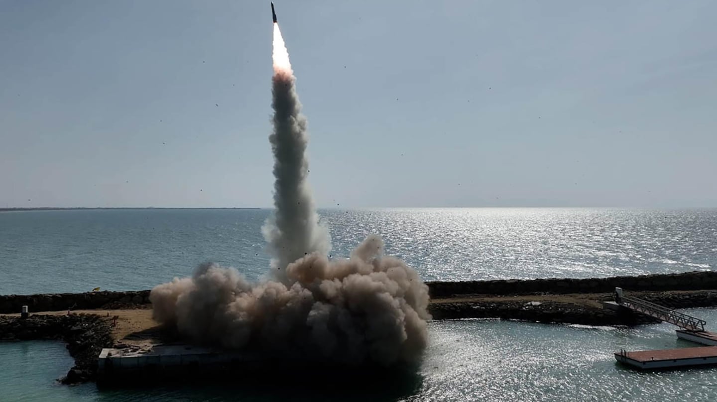 La diplomacia de los misiles: ataques de diez países en las tres semanas de enero