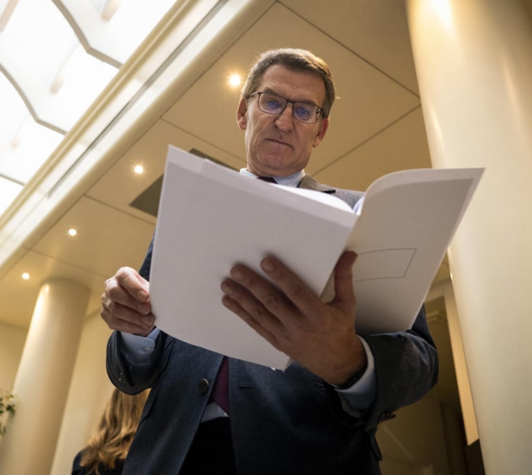 El PP estudiará llevar al TC la ley ómnibus y el traspaso de inmigración