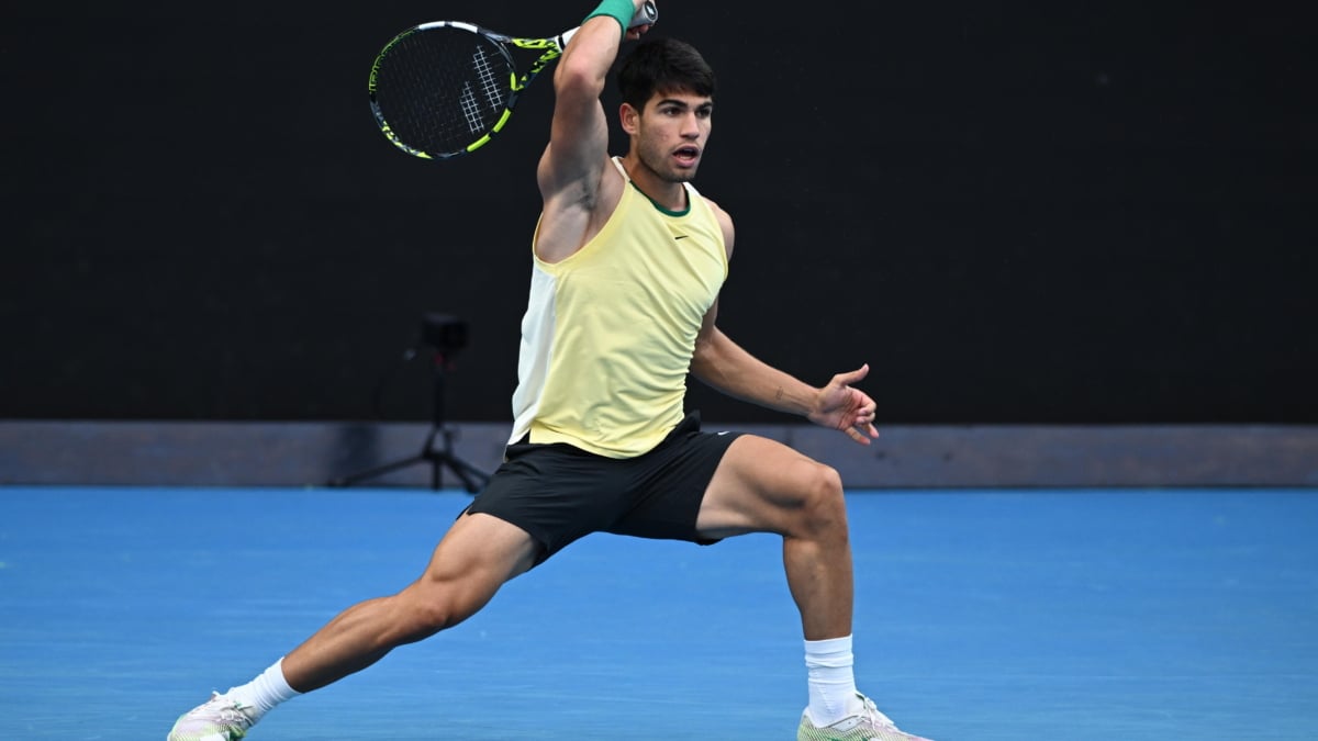 Carlos Alcaraz durante el partido con Kecmanovic en el Abierto de Australia