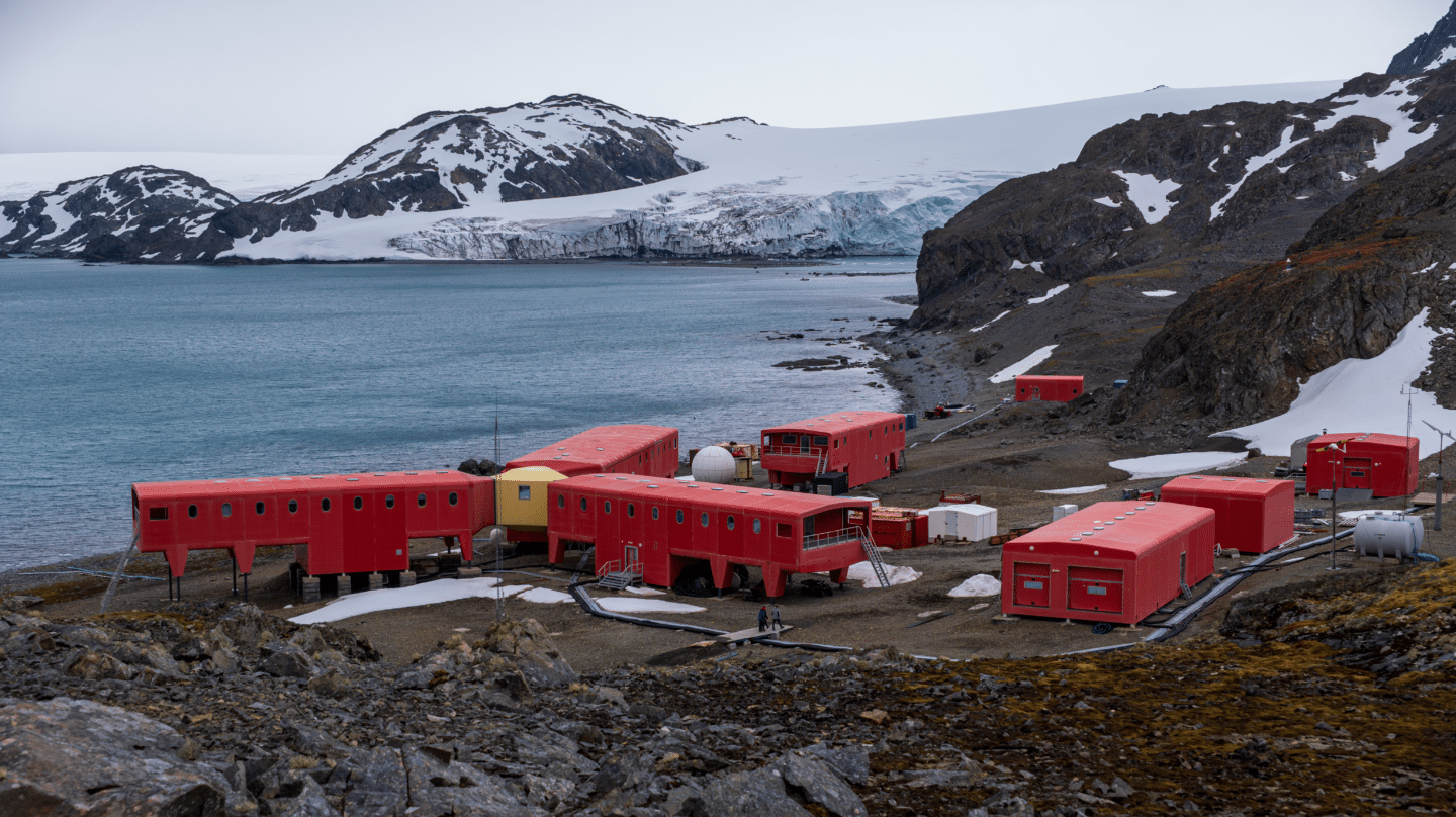 La vida en la base científica española de la Antártida: "Estamos solos"
