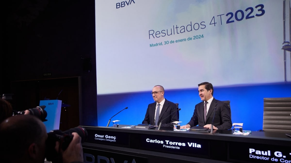 Más comisiones y mejores márgenes: las claves del beneficio récord de BBVA