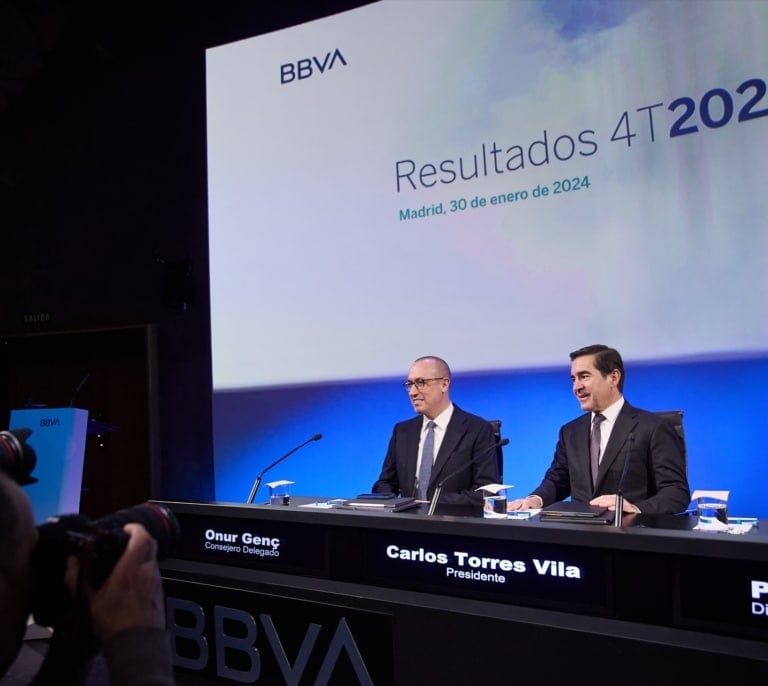 Más comisiones y mejores márgenes: las claves del beneficio récord de BBVA