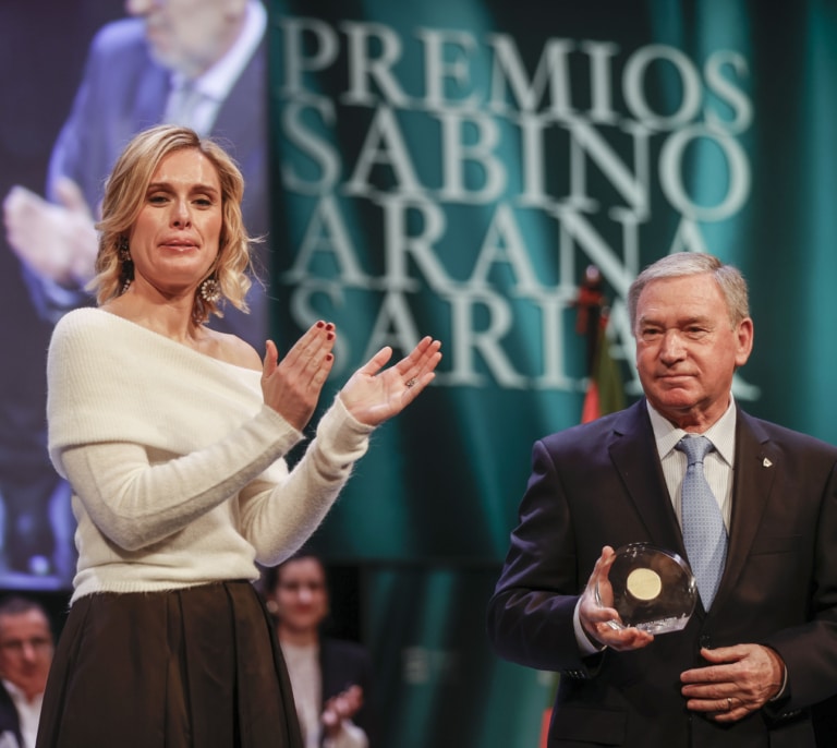 Javier Clemente tras ser premiado por el PNV: "Los vascos somos diferentes en costumbres, historia y respeto"