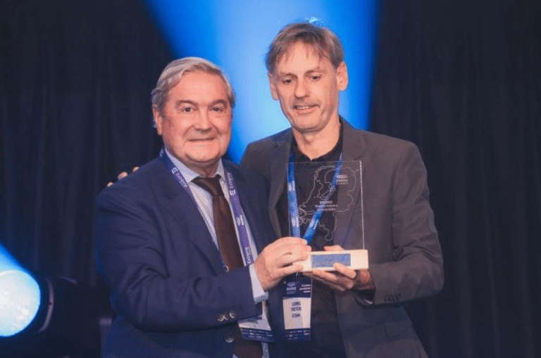 El Racing Club Ferrol recibe un premio internacional por las mejoras realizadas en su estadio
