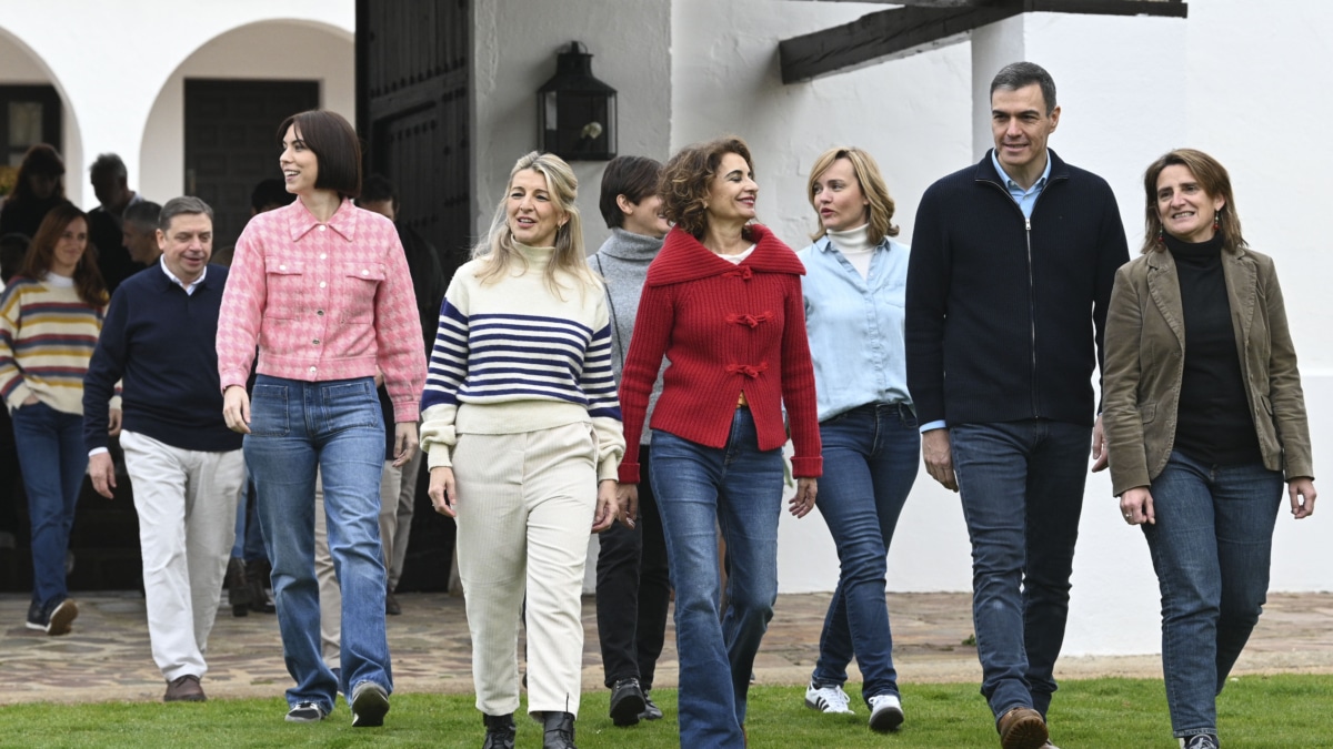 Sánchez reúne a sus ministros en la finca de Quintos de Mora.