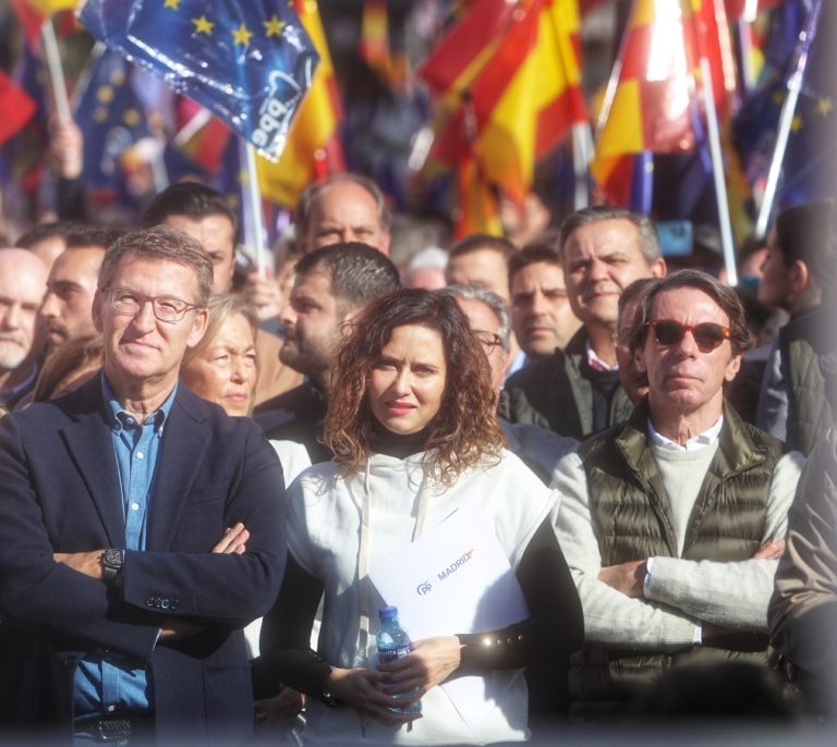 El PP vuelve a congregar a decenas de miles de personas contra la amnistía