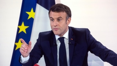 Macron promete más autoridad, menos impuestos y más empleo para una "Francia más fuerte y justa"