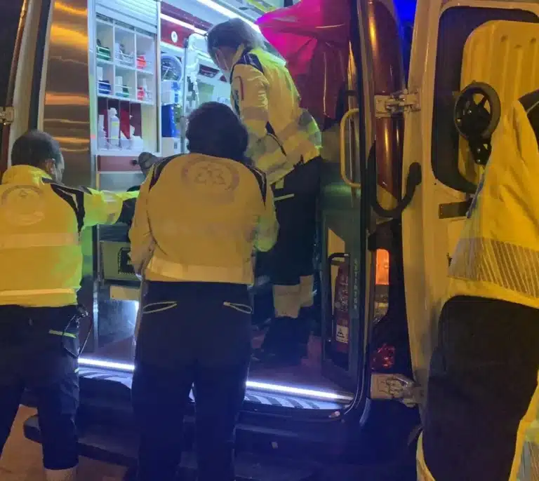 Mueren un padre, su hijo adolescente y un amigo tras volcar su coche en Palau-saverdera (Girona)