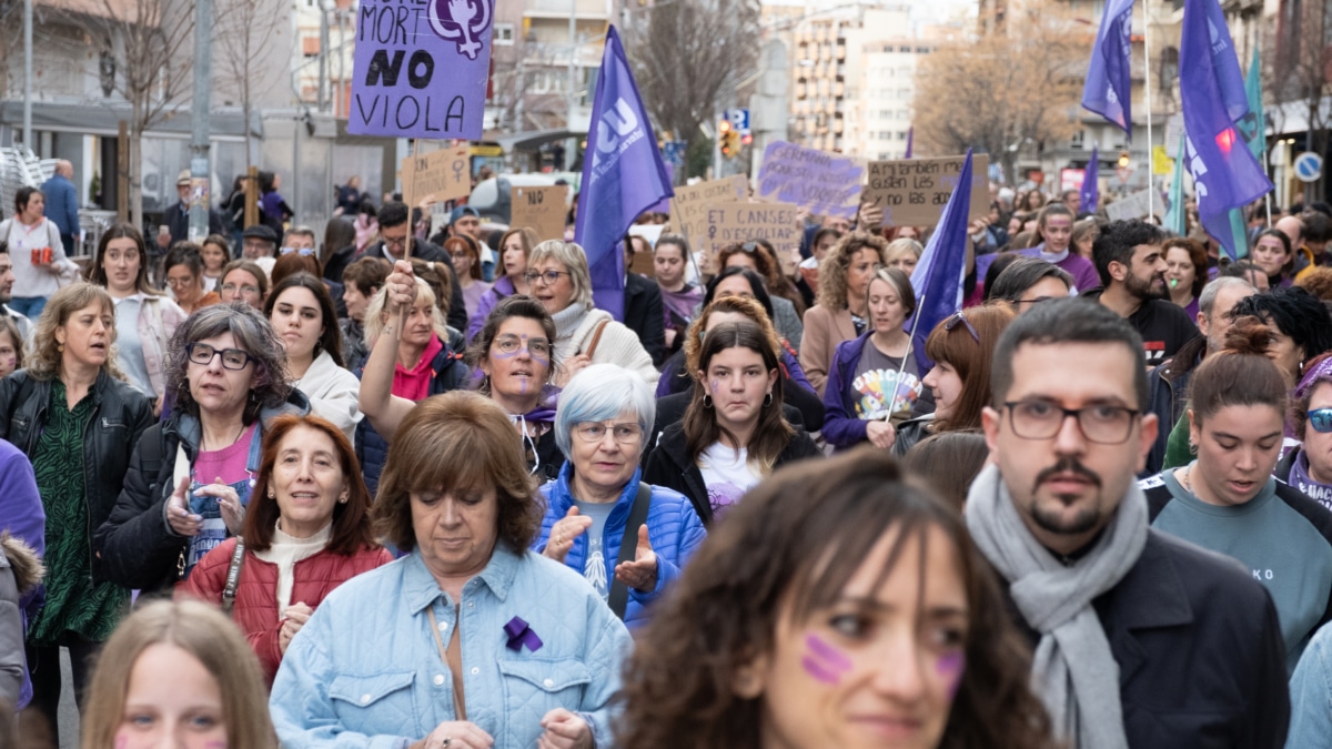 Los franceses se suman a los españoles: el 37% de los hombres creen que el feminismo les amenaza