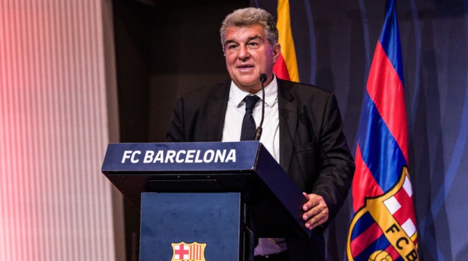 Laporta echa más leña al fuego: "Lo que pasó en el Bernabéu con el Almería fue una vergüenza"