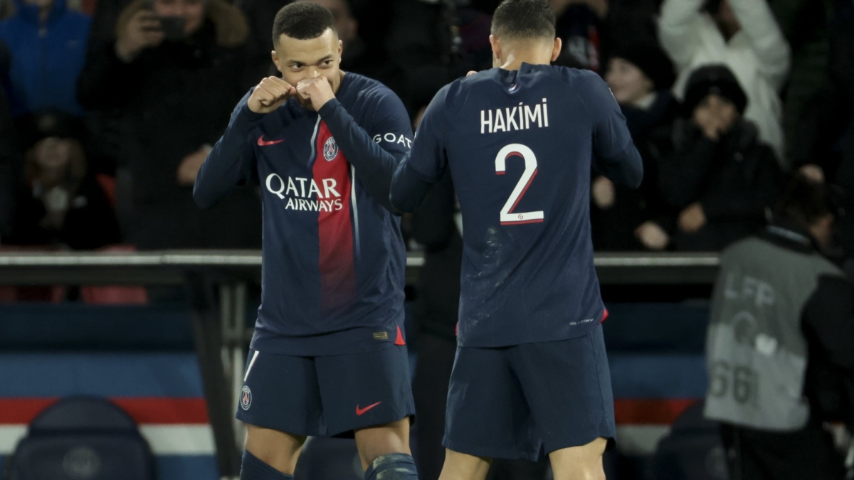 Kylian Mbappé celebra su gol en la Final de la Supercopa de Francia junto a Hakimi