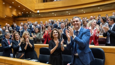 Sánchez sufre el primer calvario de Junts y el impacto de la guerra de Podemos con Yolanda Díaz