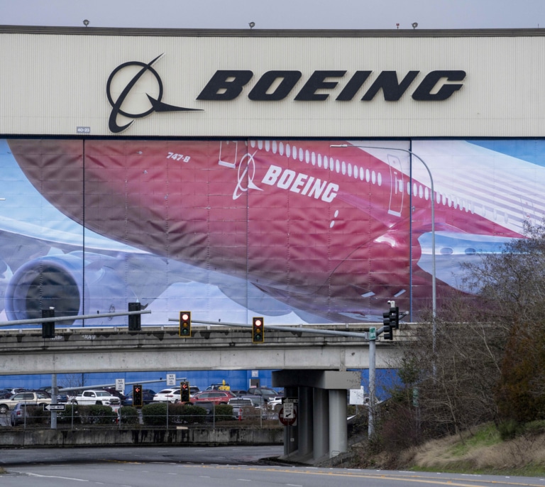 Un Boeing 737 se da media vuelta en Japón al detectarse una grieta en una ventanilla