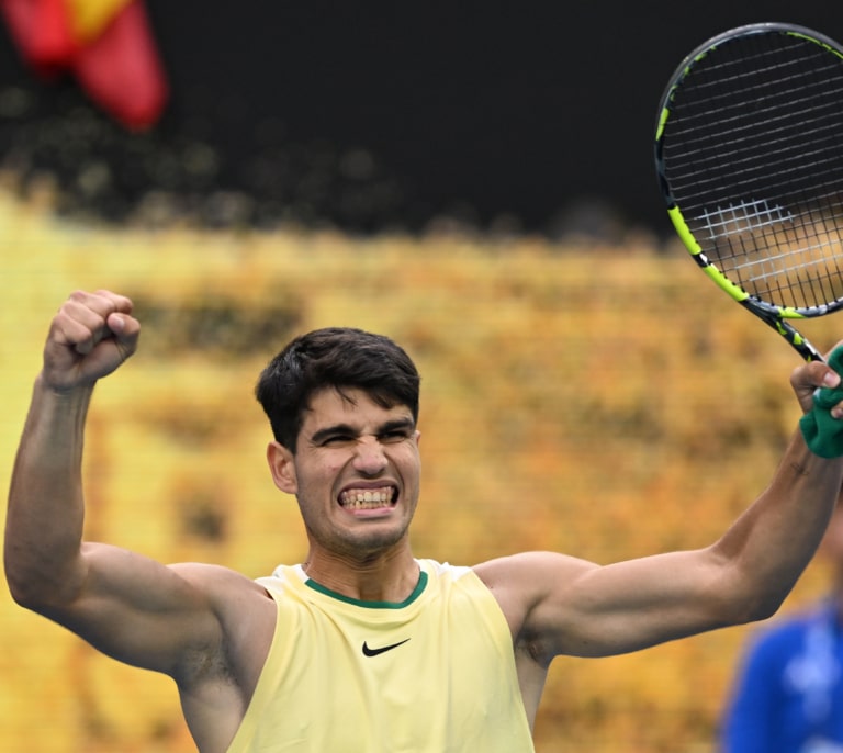 Carlos Alcaraz avanza tras vencer a Sonego y pasa a tercera ronda en Melbourne