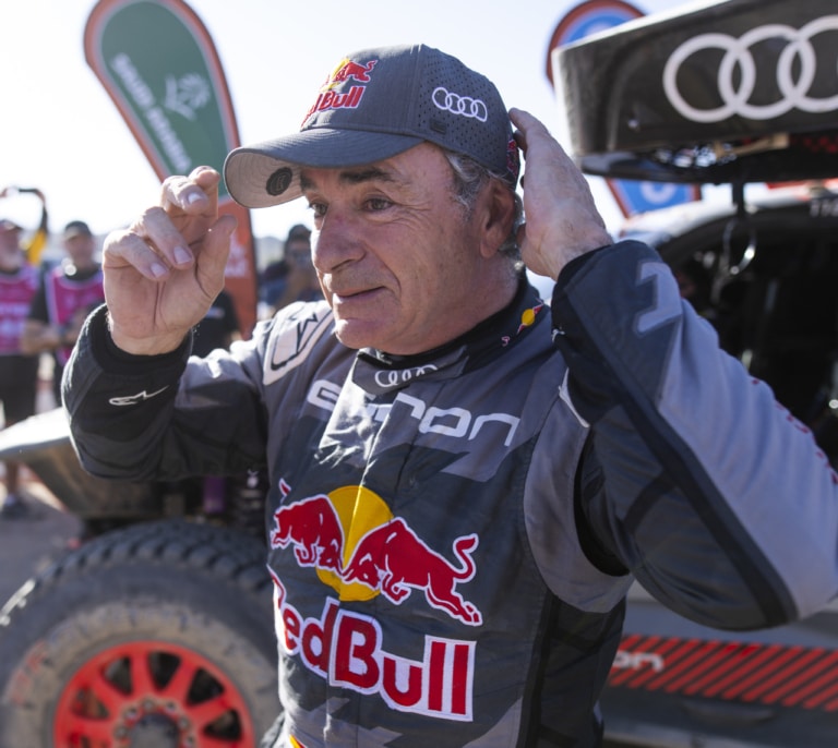 Carlos Sainz hace historia y gana su cuarto Rally Dakar