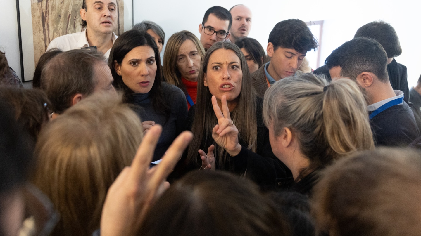 La portavoz de Junts en el Congreso, Miriam Nogueras, ofrece declaraciones a los medios a su salida de la Comisión de Justicia, en el Congreso de los Diputados, a 23 de enero de 2024, en Madrid (España). Durante la comisión, se ha emitido un dictamen a la vista del informe elaborado por la ponencia sobre la Proposición de Ley Orgánica de amnistía para la normalización institucional, política y social en Cataluña. 23 ENERO 2024;CONGRESO;CONGRESO DE LOS DIPUTADOS;BOLAÑOS Eduardo Parra / Europa Press 23/1/2024