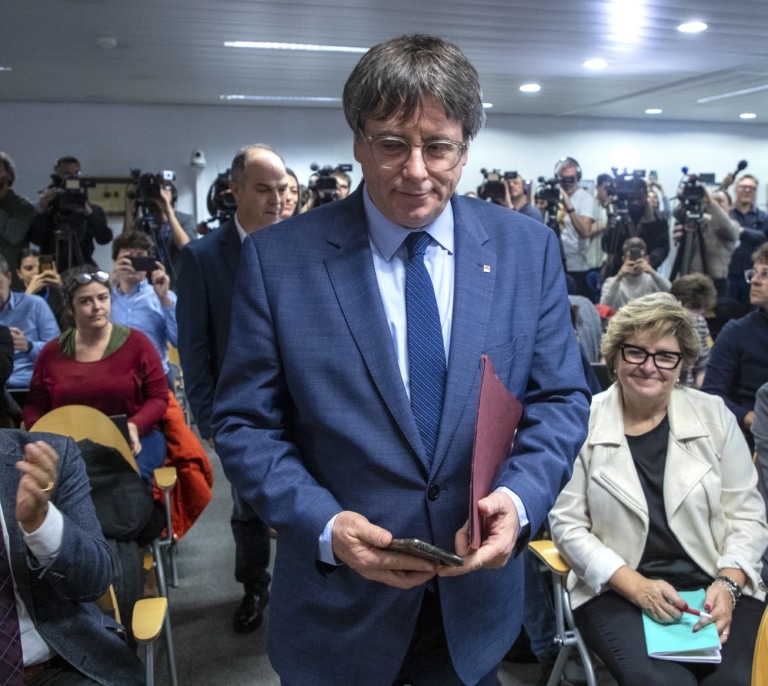 La Fiscalía replica a Puigdemont tras acusar a los jueces de ser "golpistas con toga"