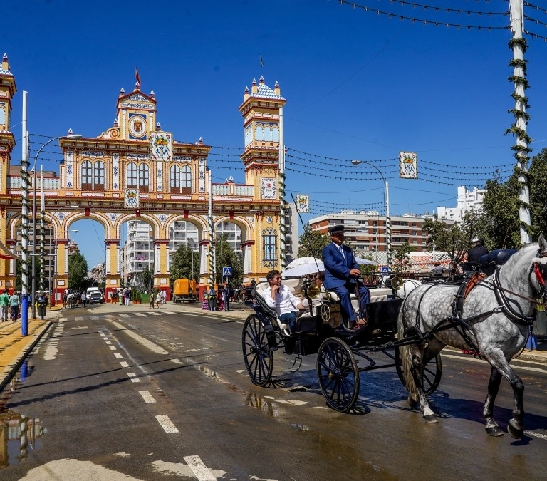 La fiesta española más colorida del año: ¿cuándo es la Feria de Sevilla 2024?